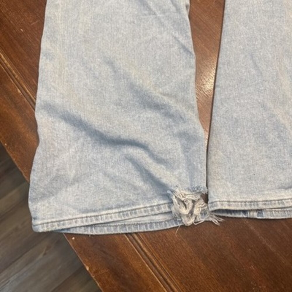 American Eagle Outfitters Super High Rise Baggy Wide Leg Light Wash Blue Size 4 - Picture 15 of 16